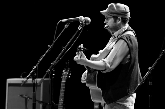 14-gregory-alan-isakov-8-4-13