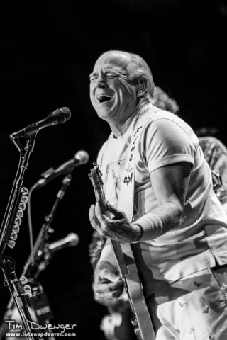 jimmy-buffett-tad-2013-4231