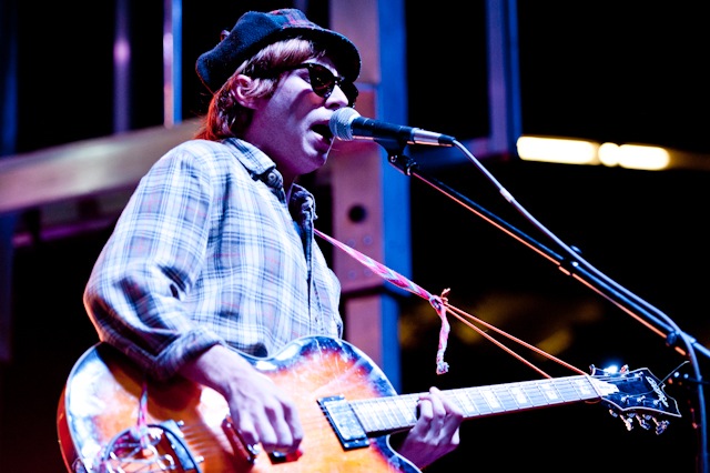 06-dr-dog-7
