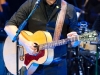 02-amos-lee-and-colorado-symphony-11