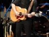 02-amos-lee-and-colorado-symphony-8