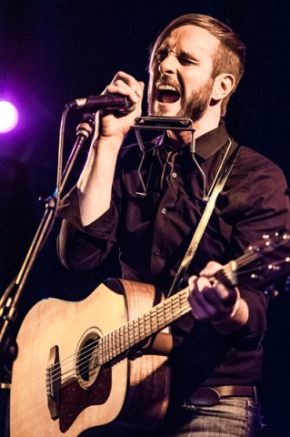 04-blake-brown-and-the-am-dust-choir-11