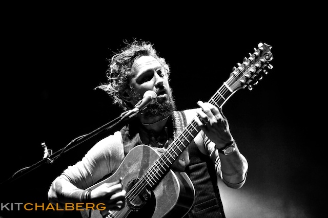 john-butler-trio-red-rocks-30154