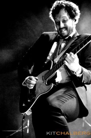 kit-chalberg-gungor-ogden-theatre-12-20-13-25627
