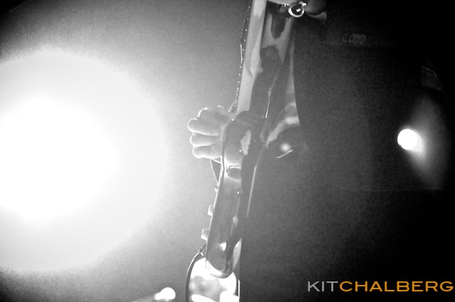 kit-chalberg-gungor-ogden-theatre-12-20-13-25628