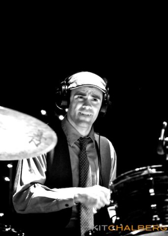kit-chalberg-gungor-ogden-theatre-12-20-13-25635