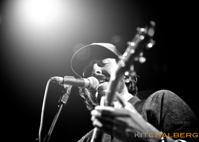 kit-chalberg-matt-morris-ogden-theatre-12-20-13-25625