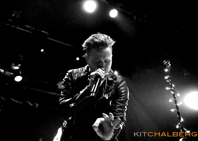 kit-chalberg-one-republic-ogden-theatre-12-20-13-25650