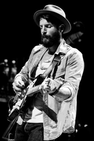 04-ray-lamontagne-fox-fmqb-12