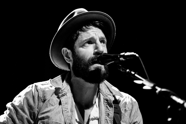 04-ray-lamontagne-fox-fmqb-13