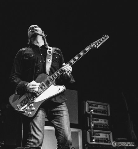 scott-holiday-rival-sons-1