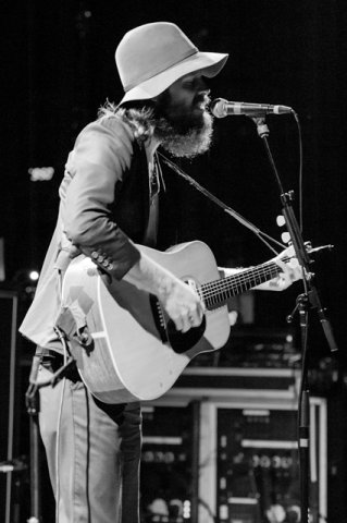 04-father-john-misty-fox-fmqb-4