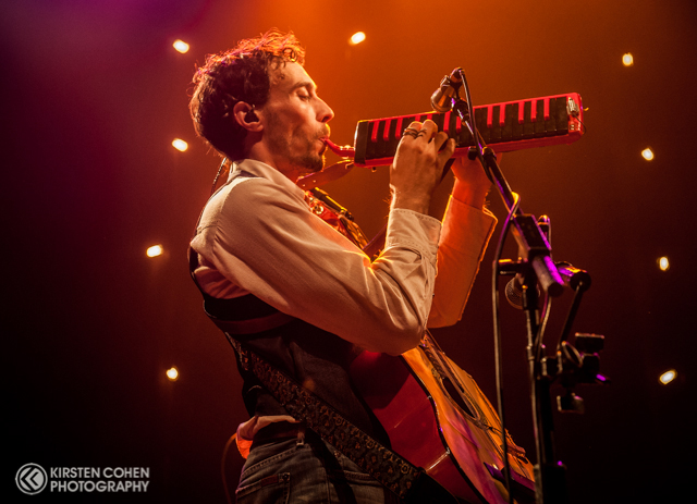 wood-bros-ben-sollee-14