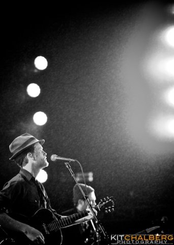 kit-chalberg-lumineers-marquee-magazine-red-rocks-9-15-13-19770