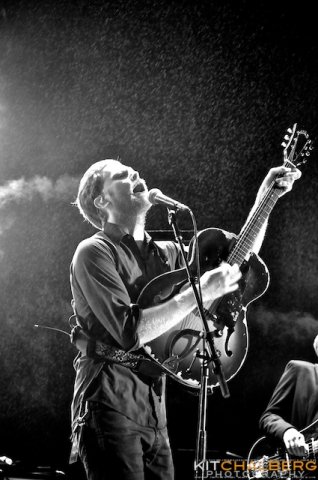 kit-chalberg-lumineers-marquee-magazine-red-rocks-9-15-13-19779
