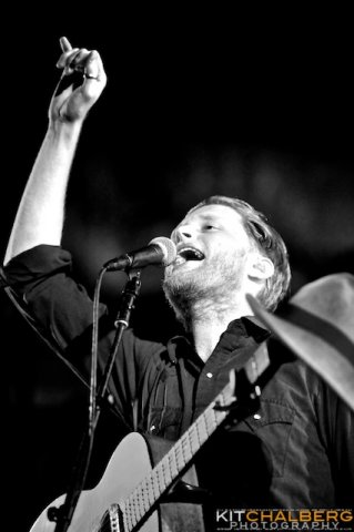 kit-chalberg-lumineers-marquee-magazine-red-rocks-9-15-13-19781