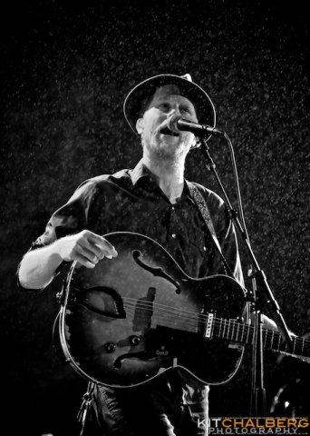 kit-chalberg-lumineers-marquee-magazine-red-rocks-9-15-13-19790