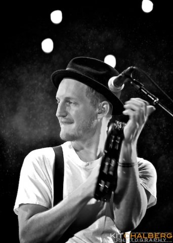 kit-chalberg-lumineers-marquee-magazine-red-rocks-9-15-13-19792