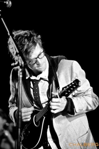 kit-chalberg-lumineers-marquee-magazine-red-rocks-9-15-13-19805